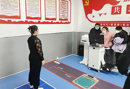 足底壓力測(cè)試儀、足墊定制系統(tǒng)