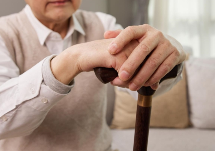 智能肌少癥測(cè)評(píng)一體機(jī)